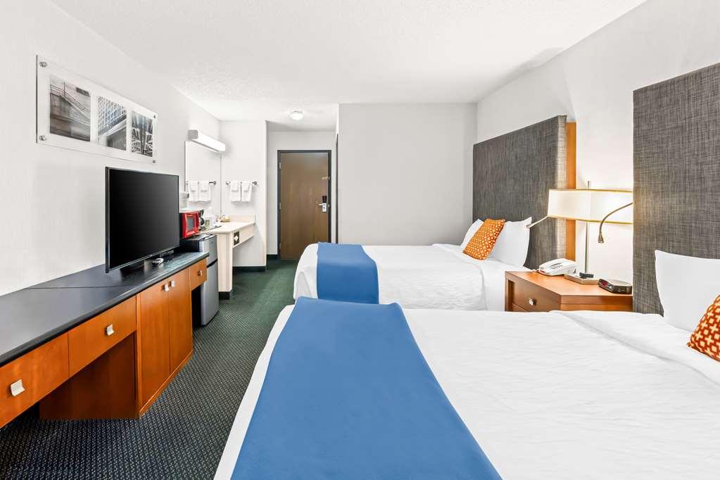 Americas Best Value Inn & Suites - Tahquamenon Country Newberry Quarto foto
